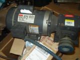 Dayton 4RN94 Speed Reducer,C-Face,56C,10:1 with 1/2 Hp  1140 rpm sgl ph 5K672K