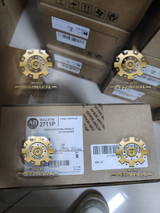 Real  1pc New Allen-Bradley 2711P-RN6 Expedited