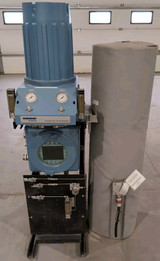 Used Rosemount Analytical Process Gas Chromatograph Model 700 And Heater Jacket - Product Image