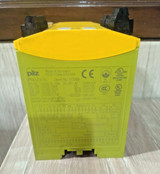 1pc- Pilz Pnoz M1p Base Unit Safety Relay 773100- New Open Box