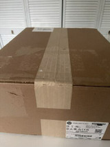 New Allen-bradley 2711p-b10c22d9p Panelview Plus 7 Terminal 10-inch Display