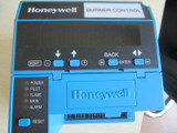 1pc Used Honeywell Rm7800l1012 Rm7800l 1012 Burner Control