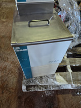 Neslab Rte-221 Refrigerated Recirculating Bath Chiller