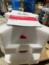 Pfeiffer Hipace 700 Turbomolecular Vacuum Pump with Dcu400 Controller