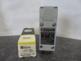 New Allen-Bradley 802Pr-Lbaa3 Proximity Limit Switch New