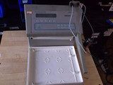 Varian 704 fraction collector -- no tray -- works!     :)