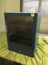 Boekel Scientific Incubator With 3 Metal Shelves , Used