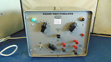 Phipps & Bird Vintage Tube Square Wave Stimulator Powers On/Tubes Light Up S1446
