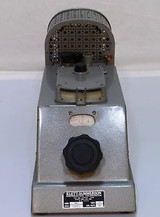 KLETT-SUMMERSON PHOTOELECTRIC COLORIMETER Model 800-3