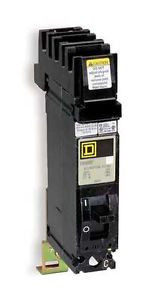 Square D Fy14015B Circuit Breaker 15 A