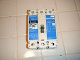 Cutler Hammer Hfd3020 20 Amp 3 Pole Industrial Molded Case Circuit Breaker Blue