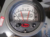 Dwyer Photohelic Pressure Switch Gage