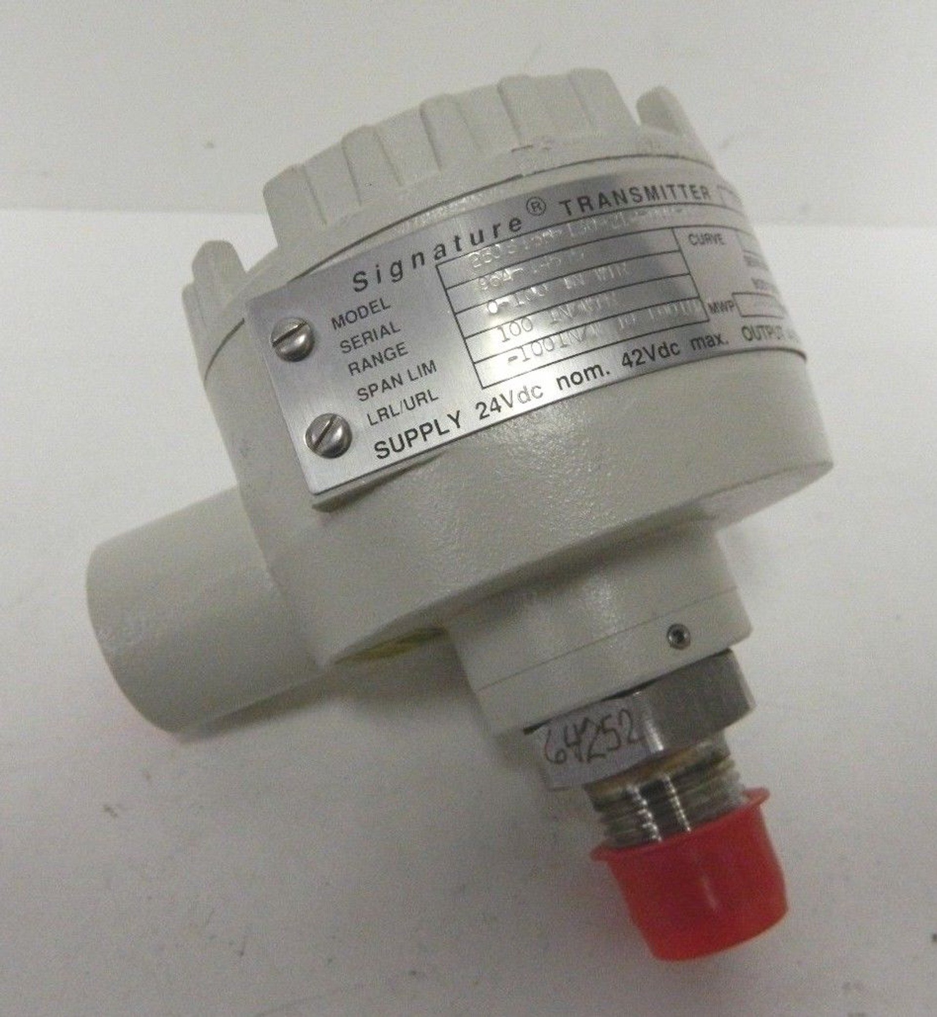 Bristol Babcock Signature Gauge Pressure Transmitter 250815B130212