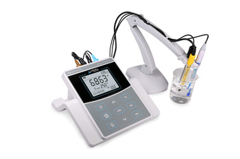 NEW! DKK-TOA CM-21P CONDUCTIVITY METER C/W CT-27112B ELECTRODE