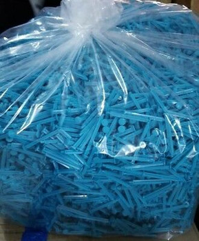 Pir9-0192 Prc 1Mll Light Blue 47380108 Hand Plunger For Syringes (15000-Pcs)