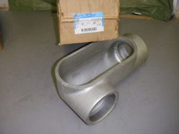 Cooper Crouse Hinds LR97 Condulet 3-1/2 Conduit Outlet Body