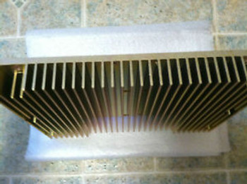 LARGE ALUMINUM EXTRUSION HEATSINK 10 3/4 X 7 1/2 X1 1/4 MOUNTABLE