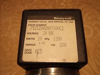(Lot of 3) Honeywell Skinner 2-Way Valve 7121Z002N0T100C2  24 VDC 10 Watts