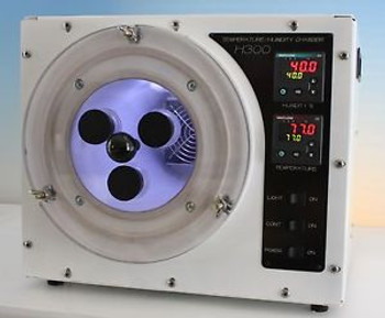 New Tabletop Temperature Humidity Test Chamber with Profiling Contr. Made in USA