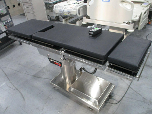 Skytron Model 6002B Surgical Table, X-Ray Top, Pads & Remote