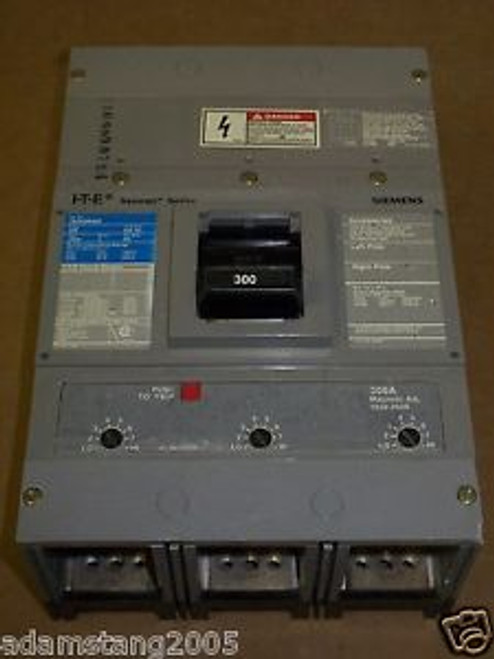 ITE Siemens JXD6 3 pole 300 amp 600v JXD63B300 Circuit Breaker JXD