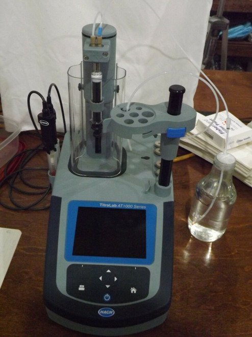 HACH Titralab AT1000, plus TA and SO2 for wine analysis