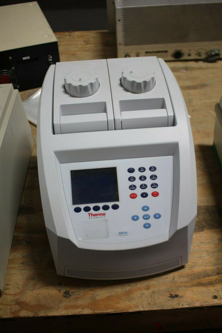 THERMO SCIENTIFIC ARKTIK THERMAL CYCLER TCA4848 WORKING