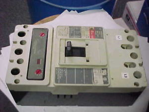 WESTINGHOUSE HM2P400X5 400A CIRCUIT BREAKER 2P   C-11A