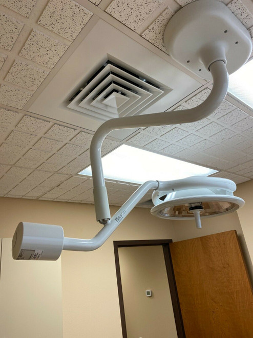 Midmark Ritter 255 Led Ceiling Mounted Surgical Light