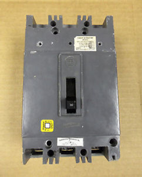 Westinghouse HFA3030 3 Pole 30 Amp Circuit Breaker Chipped Westinghouse HFA3030 3 Pole 30 Amp Circuit Breaker Chipped