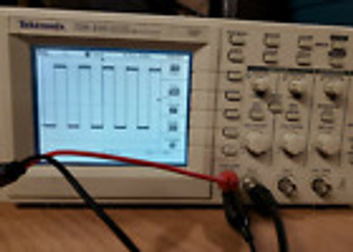 Tektronix Tds 220 100Mhz Digital Oscilloscope Tds220