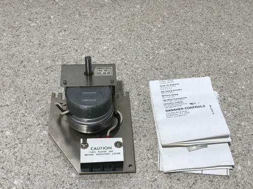 New Danaher Controls Chart Recorder Motor 286221-00-4 NEW - Product Image