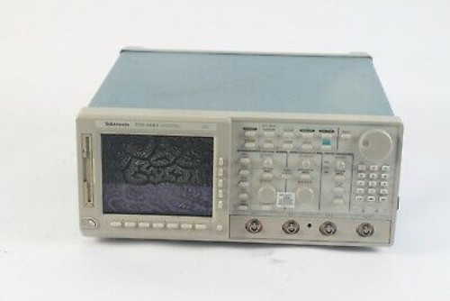 Tektronix Tds 644A Four Channel Digitizing Oscilloscope 500 Mhz - Fair Condition