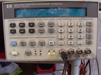 Agilent/Hp V8904A  Opt 001,002 Multifunc-Synthesizer Good Working & Calibrated