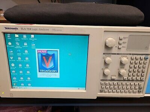 Tektronix Tla714 Logic Analyzer Mainframe With Tla7N4, Cables, Manual And Extras