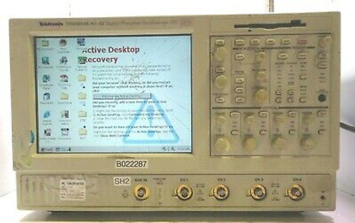 Tektronix Tds5054B-Nv-Av Digital Phosphor Oscilloscope 500Mhz