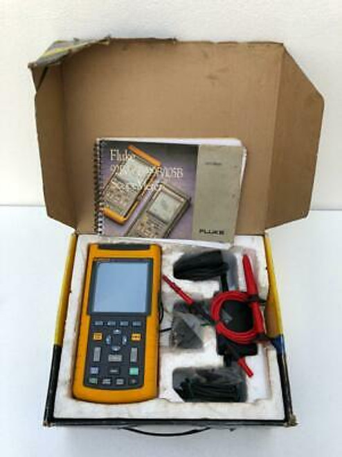 Fluke 123 Industrial Scopemeter 20 Mhz With Accessories #Without Battery