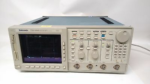 Tektronix Tds 644B Digital Real Time Oscilloscope 500Mhz, 4 Channels