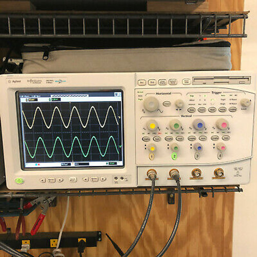 Hp Agilent Infiniium Oscilloscope 600 Mhz 4 Gsa/S 54831M Megazoom Mixed Signal