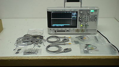 Agilent Msox3052A, 50Mhz 2 Analog+16 Digital Mixed Signals Oscilloscope