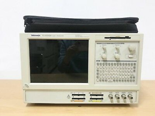 Tektronix Tla5202B Logic Analyzer 68Ch 2Ghz With Probe & Cd