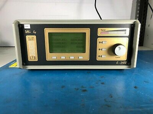 Elliot Scientific Ltd. E-2100 3-Axis Piezo Auto Align Controller 30Day Ror