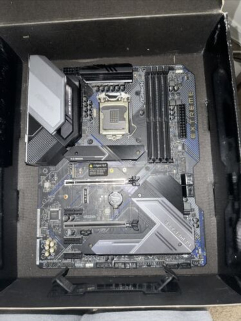 Asrock Z490 Extreme4 Lga 1200, Intel Motherboard Need Gonee