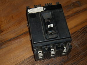 FPE Federal Pacific NEF431100 Circuit Breaker