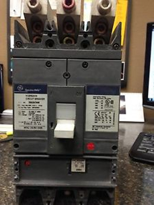 GE SGHA36AT0400 400 AMP 3 POLE 600 VAC CIRCUIT BREAKER W 200 AMP TRIP