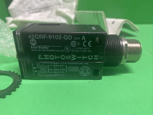 Allen Bradley 42Grf-9102-Qd Ser A Photoswitch Sensor Fiber Optic Quick New Open