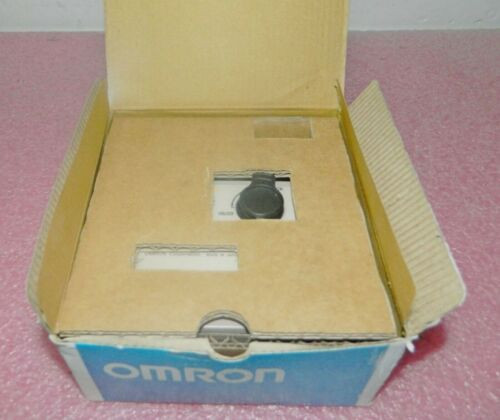 New Omron D4Bl-1Dra Safety Door Lock Switch