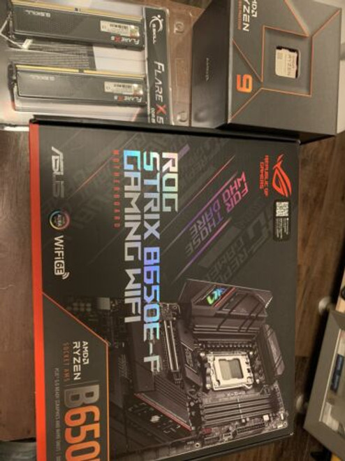 Amd Ryzen 9 7900X, Asus B650E-F Rog Strix Gaming Wifi, G.Skill 32Gb Ddr5-6000