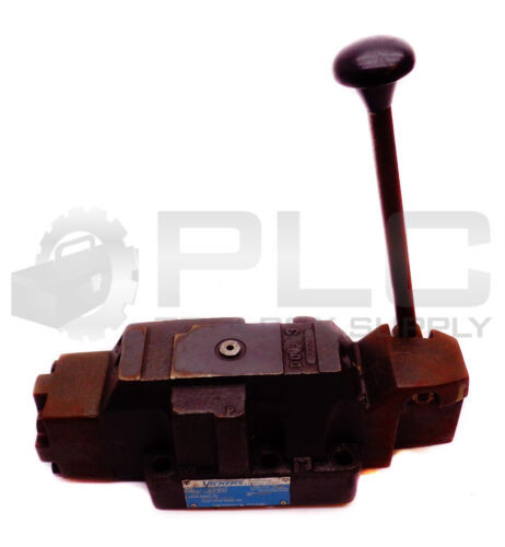 Vickers Dg17S-8-0A-10 Directional Control Valve 3000Psi 590856 Dg17S 8 0A 10