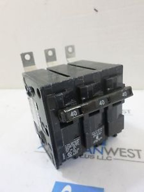 1 Siemens B340H circuit breaker BLH   3 pole 40 amp 240 volt bolt on  22kA .